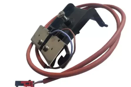 CM81455094 is a part number for an Ice Thickness Sensor (also functioning as an Ice Full Sensor / Level Control Sensor) used in commercial ice machines. Key Details: Primary Function: Monitors ice thickness and bin fullness to control the ice-making cycle. Compatible Brands/Models: Scotsman: MV456, MVH456, MV1006, MV460, MV606, MV806, SV225, etc. Simag: SV225, SV325, SV395, SV545, etc. Icematic: N202M, N302M, N501M, N502M, etc.