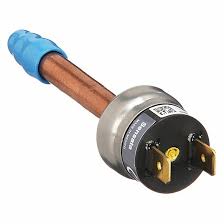 The Manitowoc fan cycle switch is a pressure-activated safety and performance component designed to regulate head pressure by turning the condenser fan on and off based on refrigerant levels