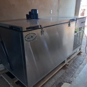 Minus40 Ice block maker